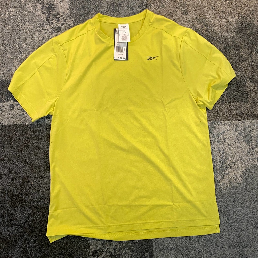 Reebok United By Fitness Perforated Activewear Shirt NEW Men's Size Large